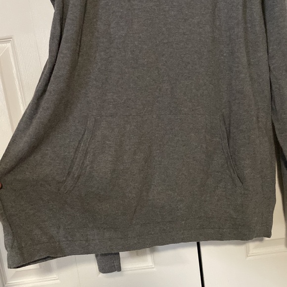 Eddie Bauer Pull Over Sweater With Cashmere - Picture 2 of 7